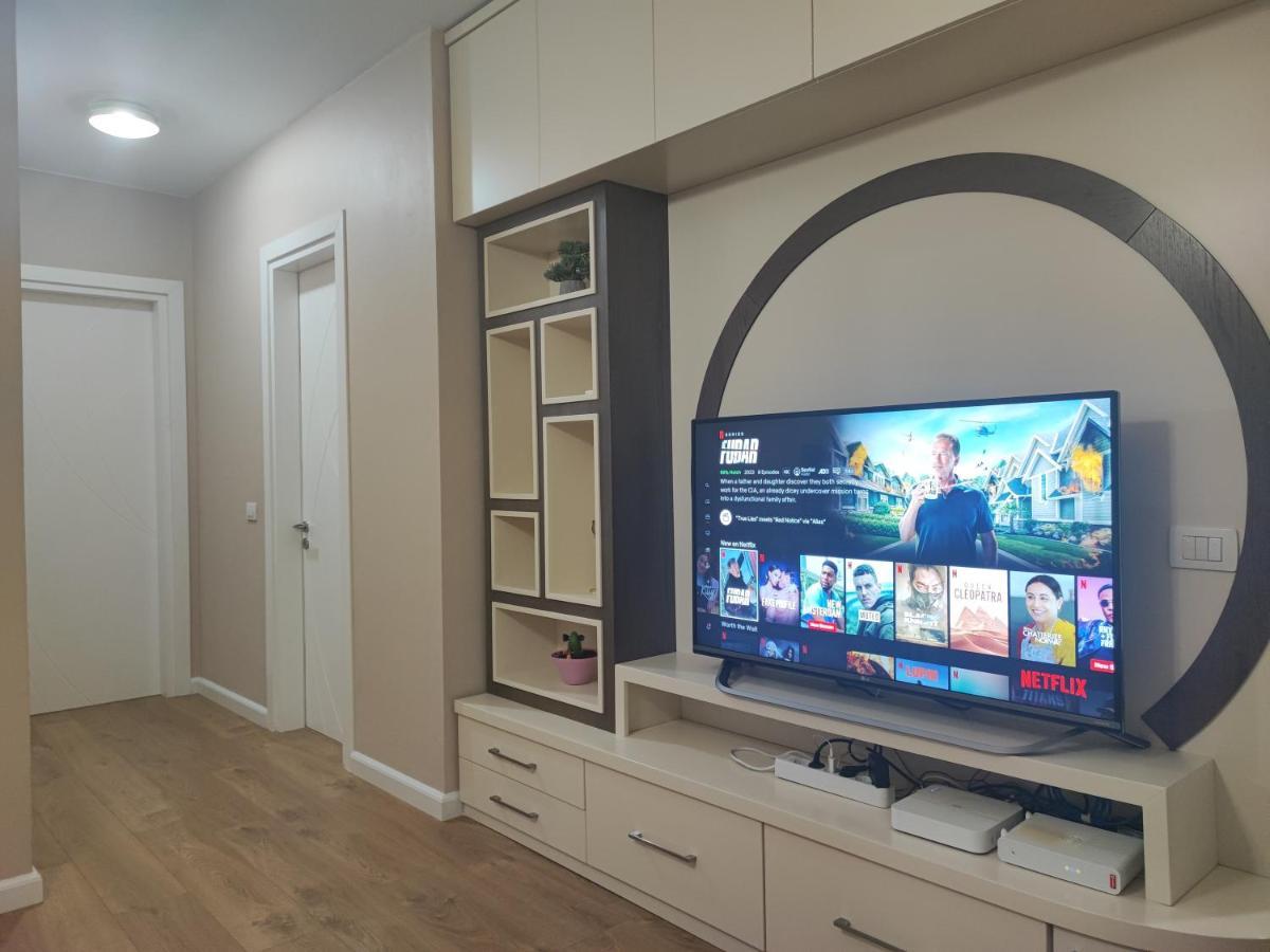 Tirana Apartment Bagian luar foto